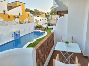 Apartamento en Rota con piscina y parking junto al mar, Rota